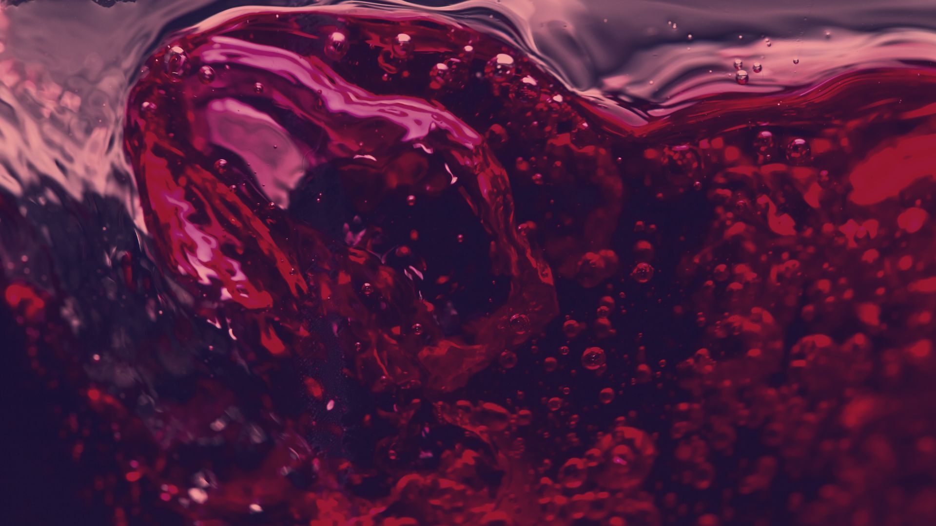 bere vino rosso in estate
